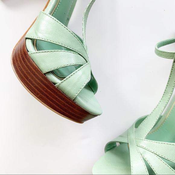 🛍SOLD 🛍Lauren by Ralph Lauren Frieda heels 6.5 - Picture 4 of 12